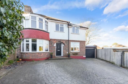 4 bed semi-detached house