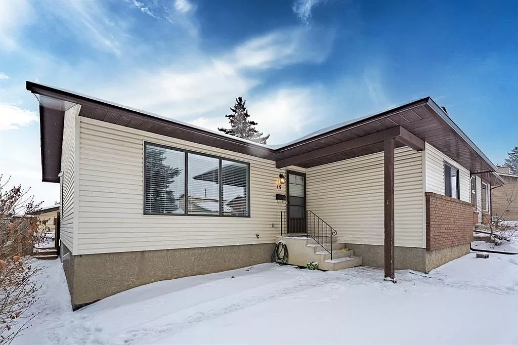 15 N Bedwood Hl NE, Calgary, AB T3K 1L8